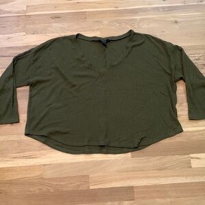 Forever 21 V-Neck Drop Shoulder Oversized Waffle Knit Cropped Olive Women’s L